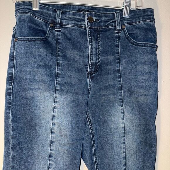 Universal Standard Dark Blue Jeans size 8 - Picture 2 of 5